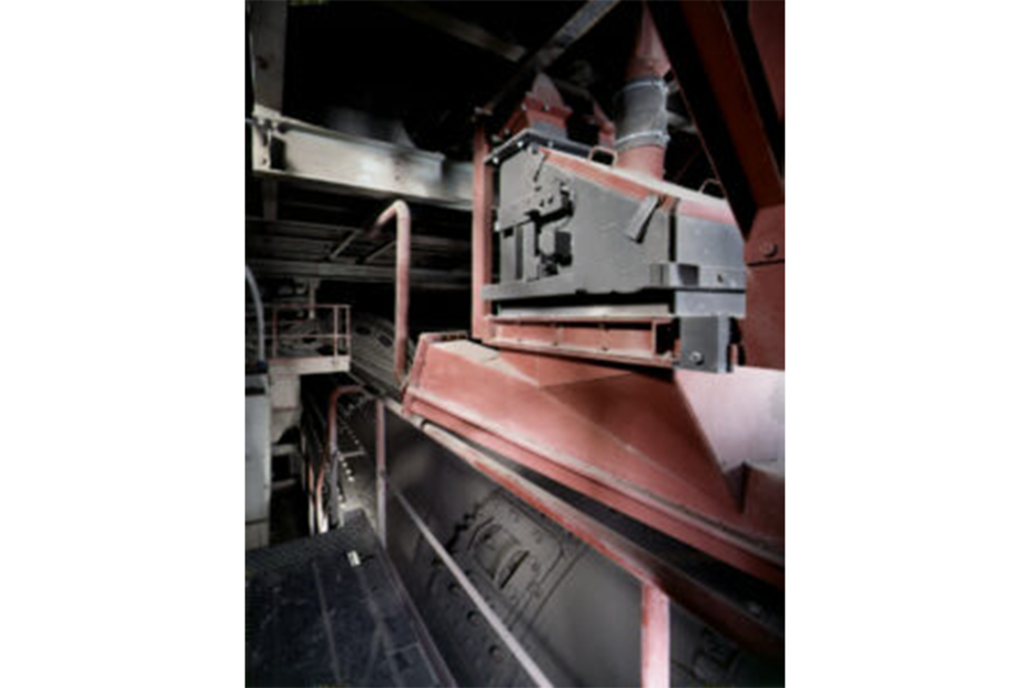 DLM is a deflection chute flow meter